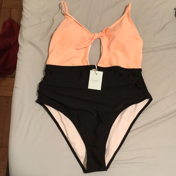 Cupshe Other - Cupshe pink/black front tie one piece swim suit